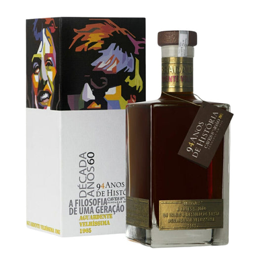 Caves São João 94 Anos de História Aguardente Vínica Velhíssima