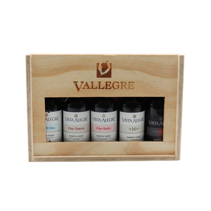 Vista Alegre Case with 5 Miniatures